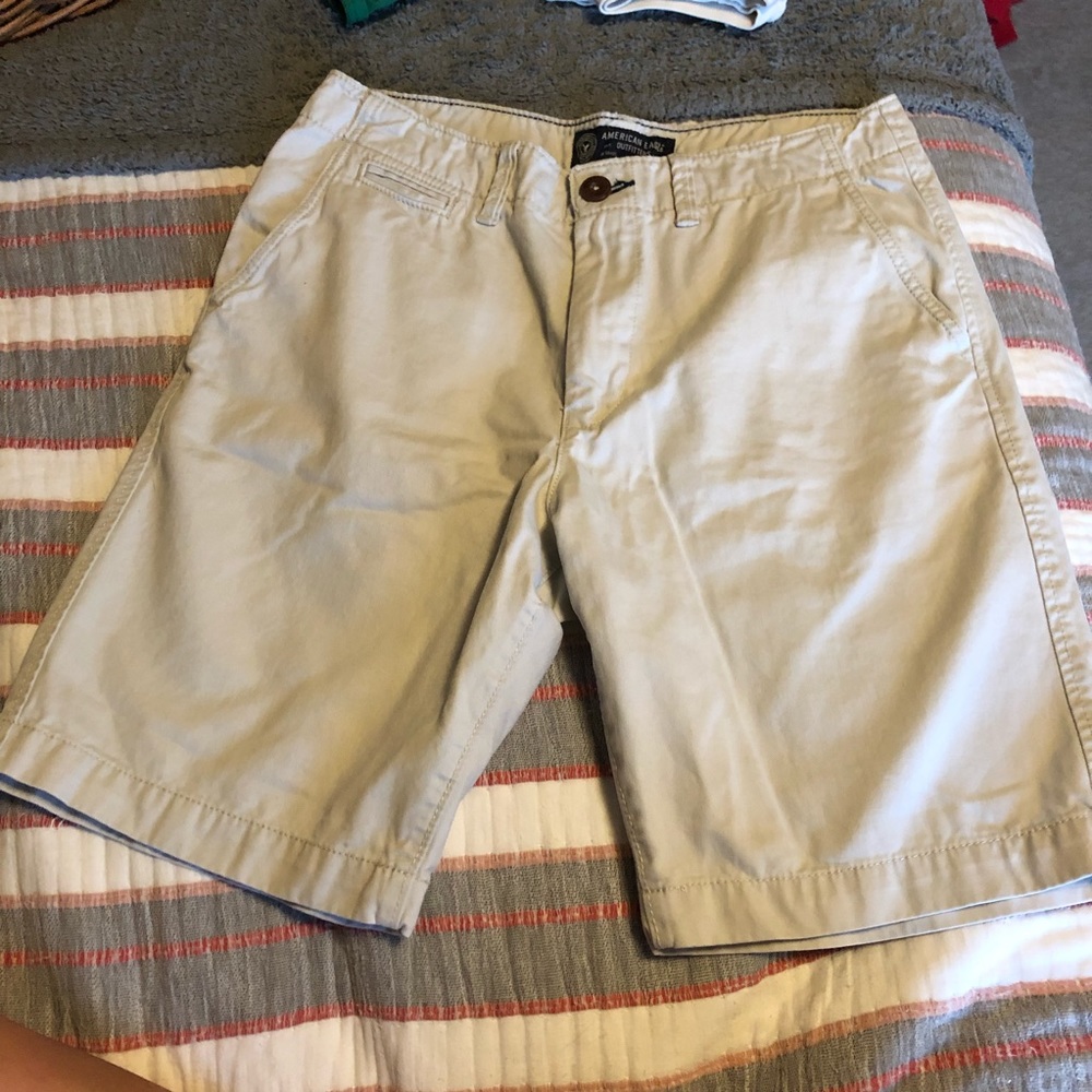 American Eagle khaki shorts